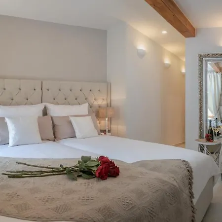 فندق مبيت وإفطار Heritage Jupiter Rooms ****