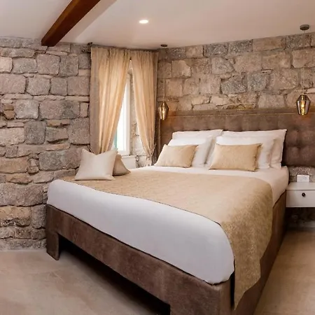 Heritage Jupiter Rooms **** فندق مبيت وإفطار